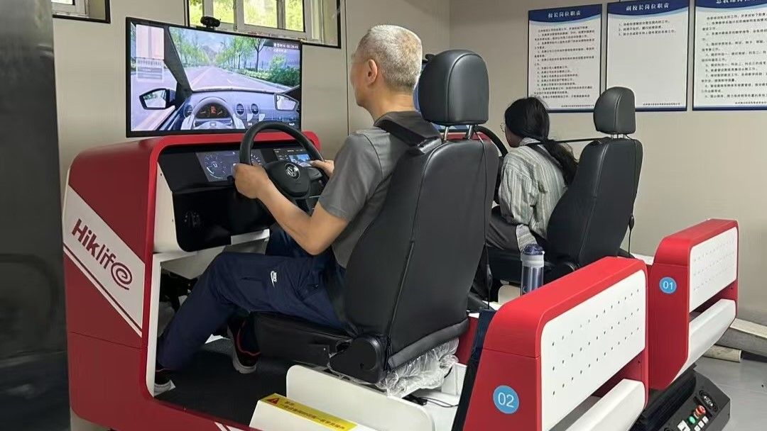 满分驾校场地 9/12